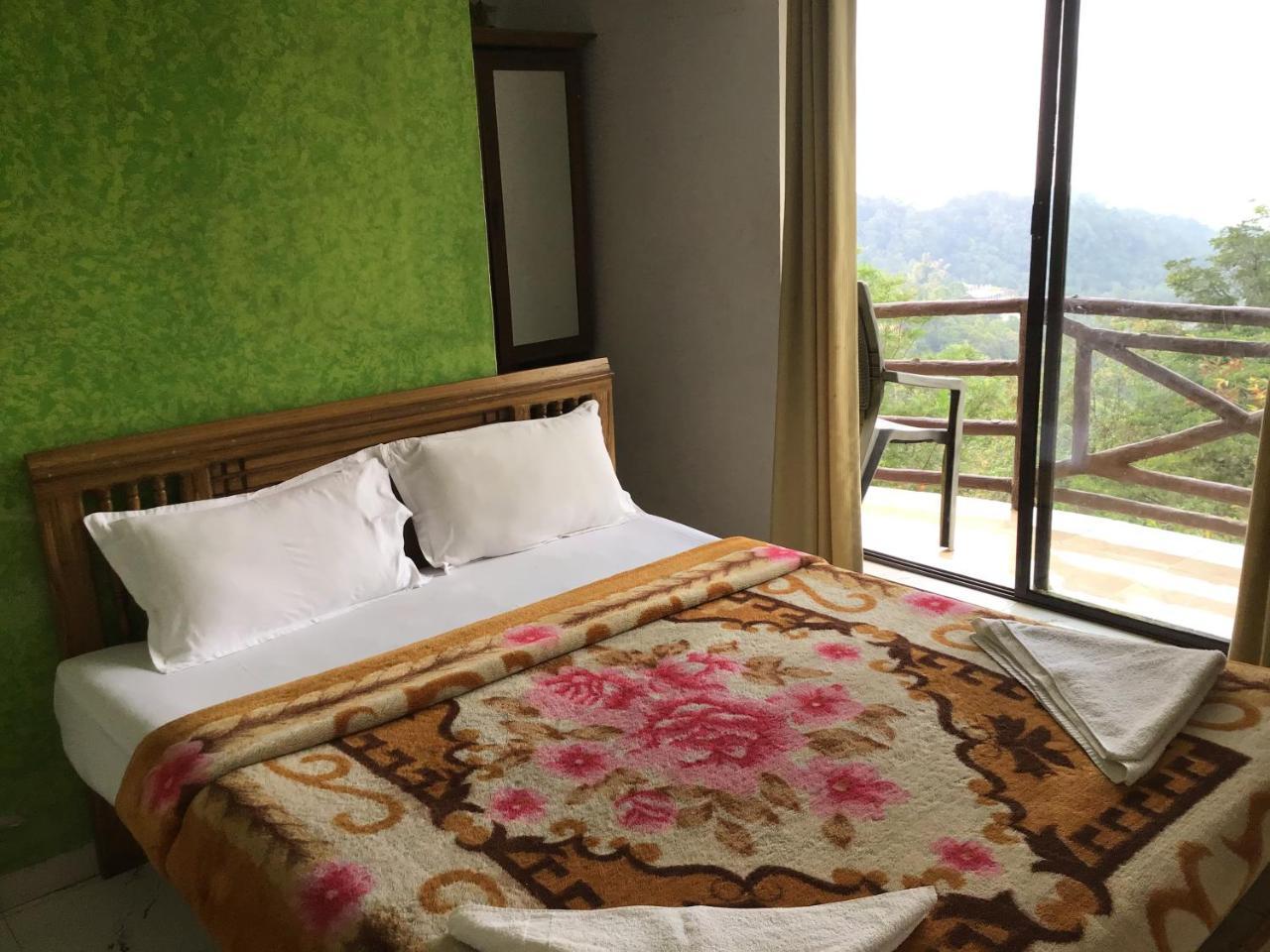 Wild Elephant Eco Friendly Resort Munnar Exteriér fotografie